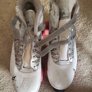 Reebok roller skates